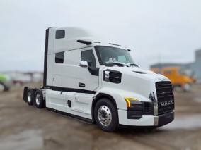 2026 MACK PIONEER 64T TM100764