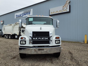 2025 MACK MD7 SS077340