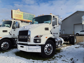 2025 MACK MD7 TS077760