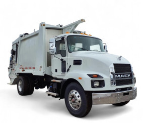2025 MACK MD7