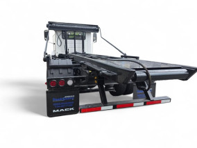 2025 MACK MD7 SS076249