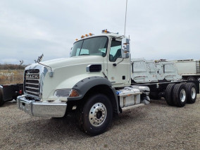 2025 MACK GRANITE 64BR SM049385