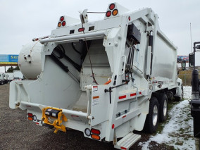 2025 HINO XL8 S5S50037