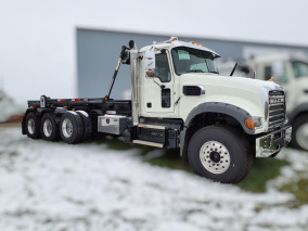 2026 MACK GRANITE 84FR TM006890