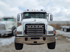 2026 MACK GRANITE 84FR TM006889