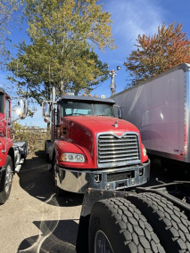 2017 MACK PINNACLE CXU613 24-83656